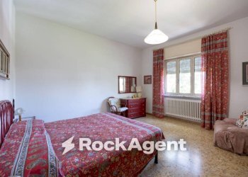 Camera da letto - Apartment via Sarzanese, 247, Lucca - photo 25