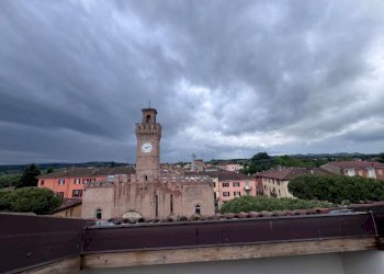 vista terrazza - Quadrilocale via via Cavour, Castel San Pietro Terme - foto 15