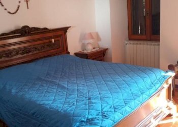 Camera da letto - Casa indipendente piazza San Rocco, Massa - foto 7
