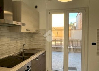 Three-room apartment Via vittorio veneto, Riva Presso Chieri - photo 8