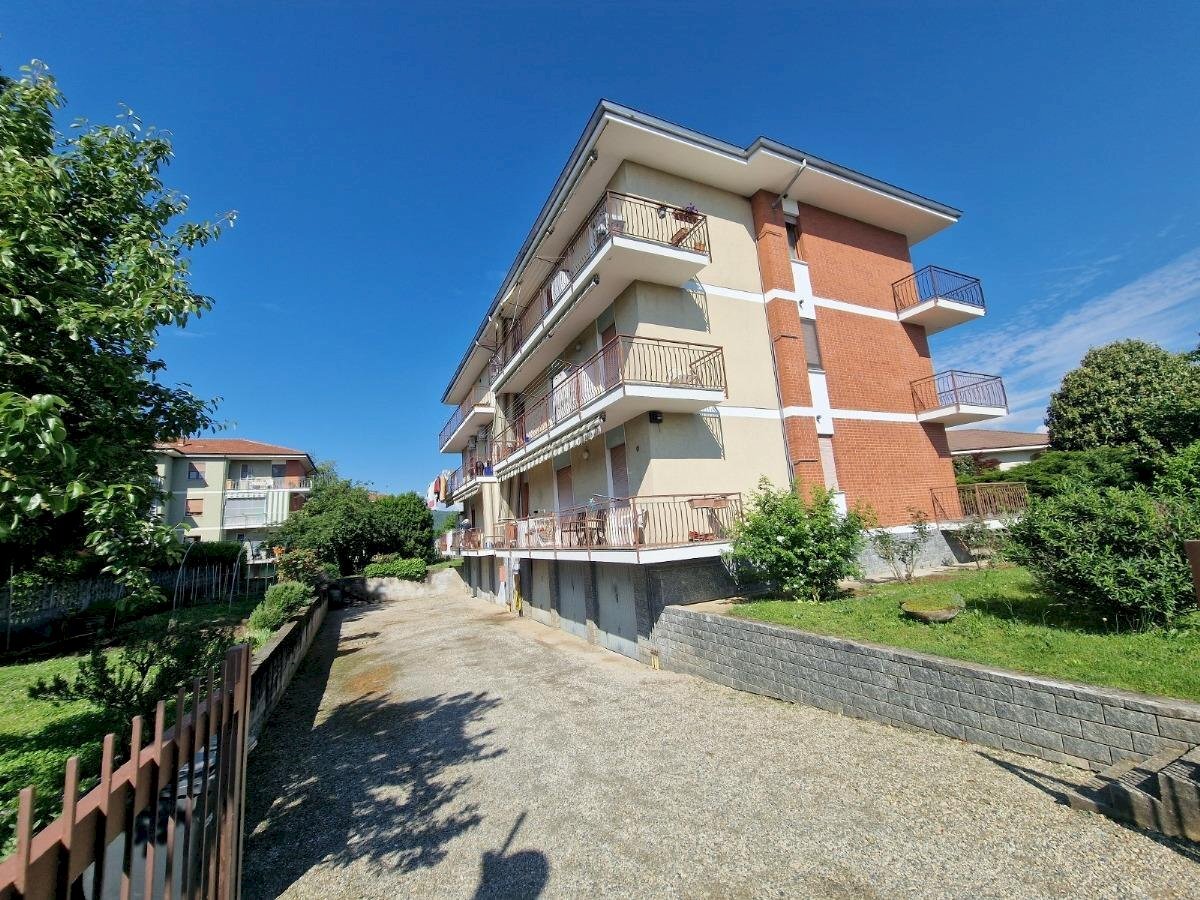 Apartment Romano Canavese - photo 1