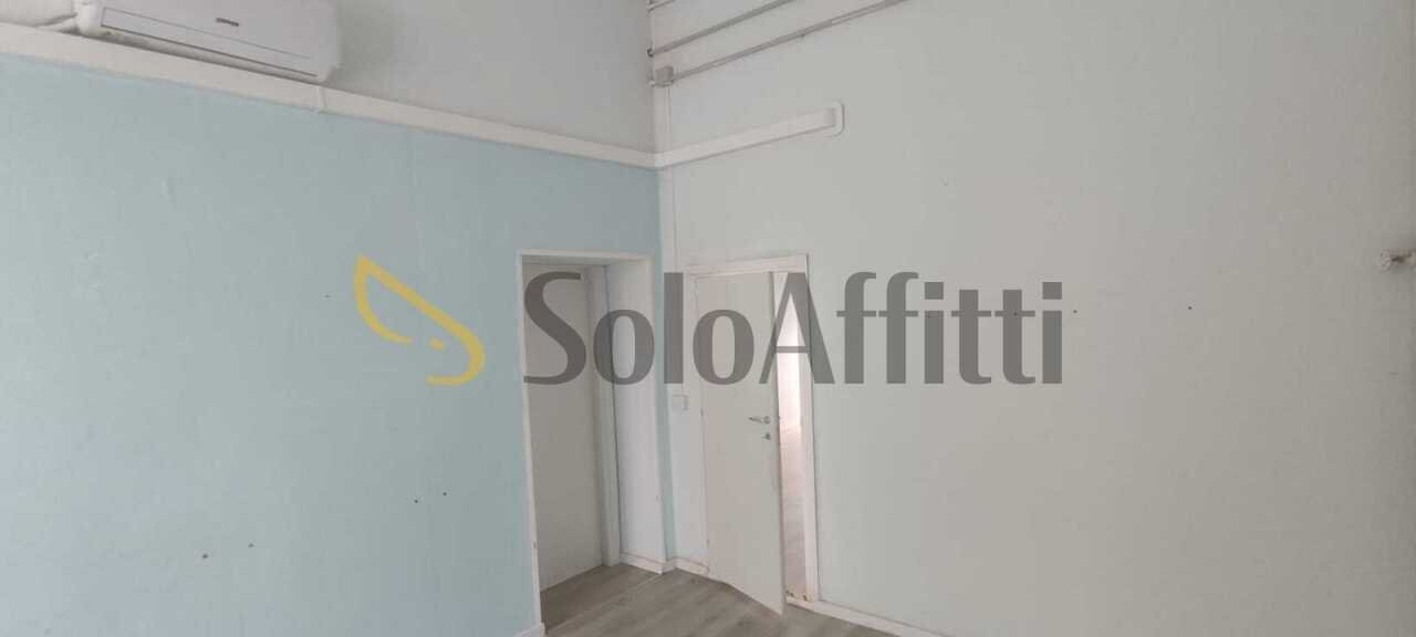 INTERNO.jpg - Commercial Premises Corso Alessandro Manzoni 92, Pavia - photo 2