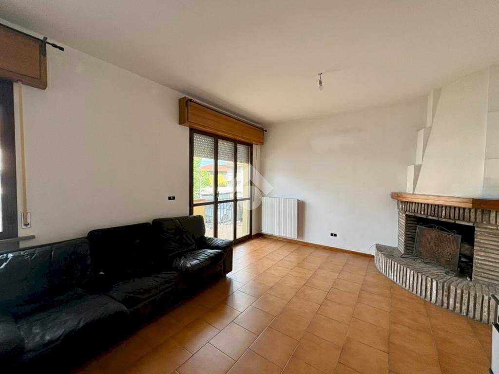 Quadrilocale Via Arturo Toscanini, Poggio Torriana - foto 1