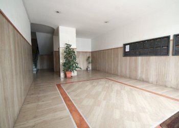 4.jpg - Three-room apartment Via Zenone di Elea 49, Napoli (neighborhood Pianura) - photo 3