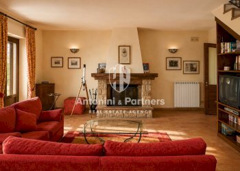 casale le tortore 224.jpg - Casale Strada Provinciale 374, San Venanzo - photo 8