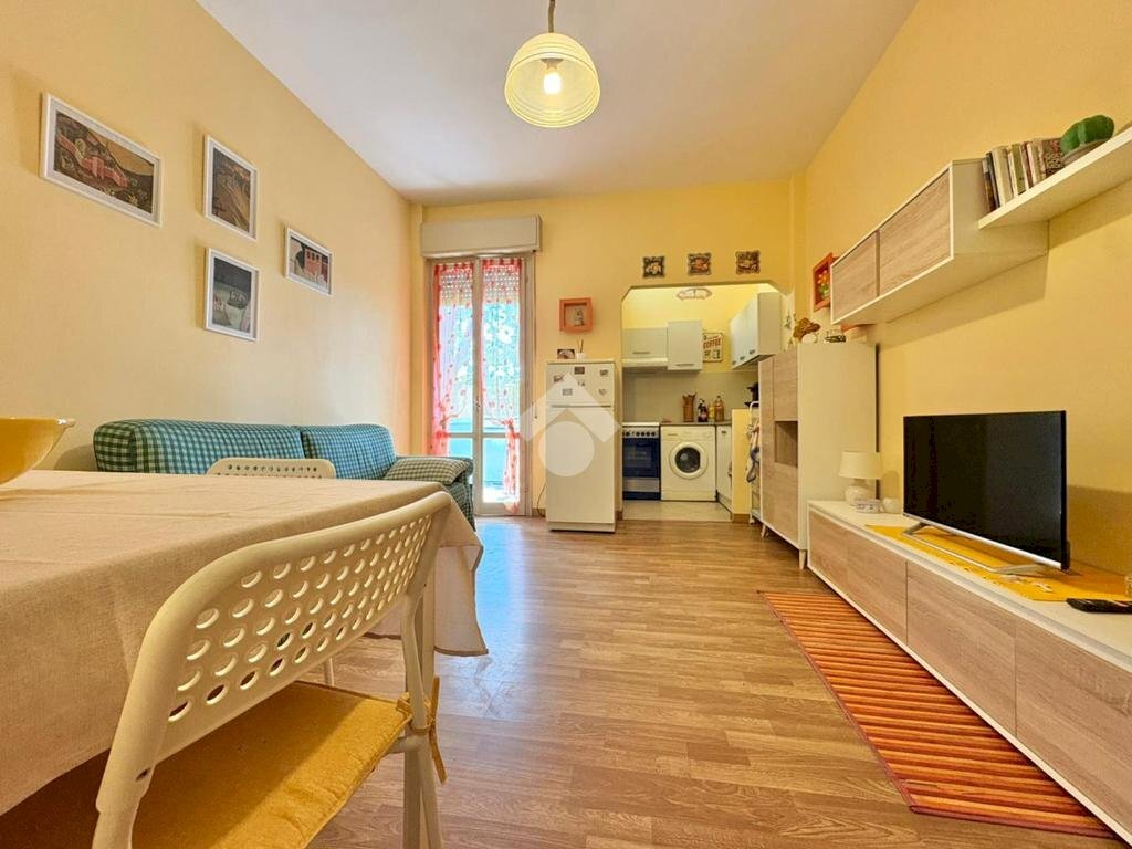 Three-room apartment Viale michelangelo buonarroti, Cesenatico - photo 2