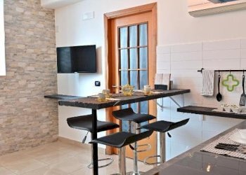 5.jpg - Two-room apartment Via Alfonso Balzico, Salerno - photo 14