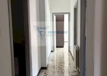 Three-room apartment Via Unione Sovietica, Siracusa - photo 8