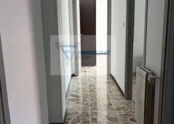 Three-room apartment Via Unione Sovietica, Siracusa - photo 10
