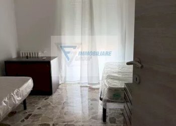 Three-room apartment Via Unione Sovietica, Siracusa - photo 12
