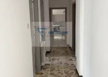Three-room apartment Via Unione Sovietica, Siracusa - photo 23
