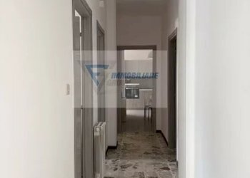 Three-room apartment Via Unione Sovietica, Siracusa - photo 24