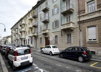Two-room apartment Via Asti, Torino (neighborhood Borgo Po) - photo 2