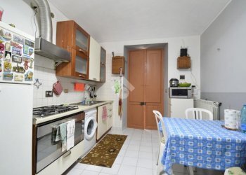 Two-room apartment Via Asti, Torino (neighborhood Borgo Po) - photo 5