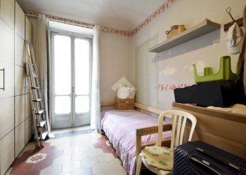 Two-room apartment Via Asti, Torino (neighborhood Borgo Po) - photo 9