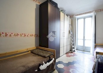 Two-room apartment Via Asti, Torino (neighborhood Borgo Po) - photo 12