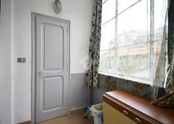 Two-room apartment Via Asti, Torino (neighborhood Borgo Po) - photo 15