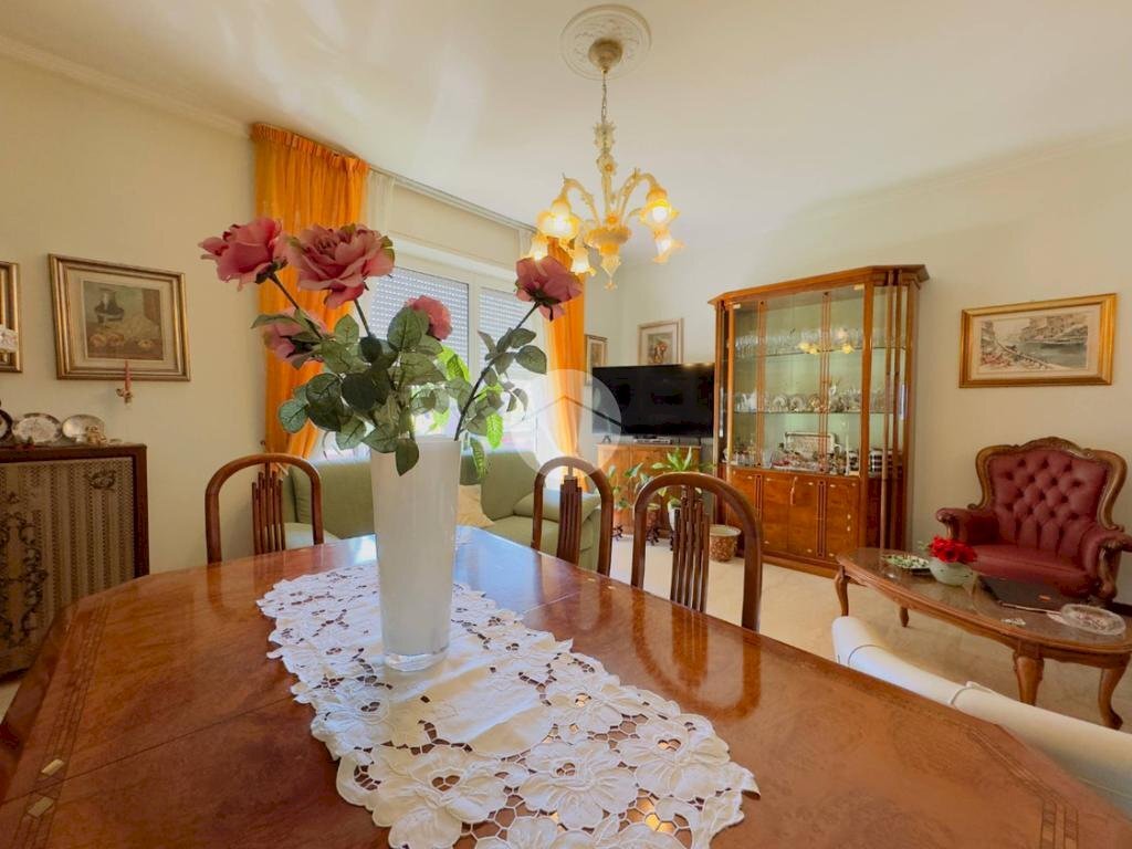 Three-room apartment Via Vittorio Scialoia, Milano (neighborhood Affori) - photo 1