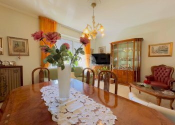Three-room apartment Via Vittorio Scialoia, Milano (neighborhood Affori) - photo 1