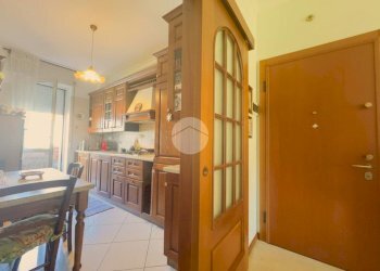Three-room apartment Via Vittorio Scialoia, Milano (neighborhood Affori) - photo 8