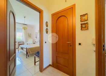 Three-room apartment Via Vittorio Scialoia, Milano (neighborhood Affori) - photo 31