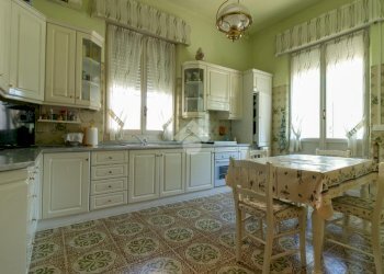 Portion of a house Viale A. Gramsci, Forlì - photo 6