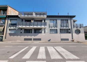 Four-room apartment Via Toti, Carugate - photo 48