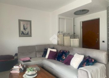 Three-room apartment Via Padre Romero, Arluno - photo 2
