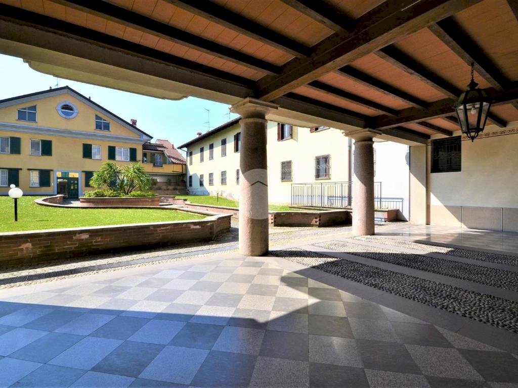 Trilocale Via Leopoldo Fagnani, Sedriano - foto 1
