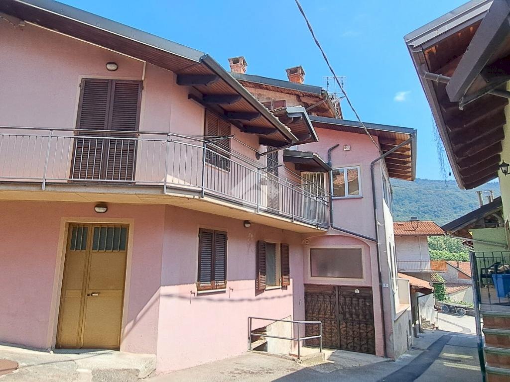 Casa semi indipendente Via Notaio Landorno, Palazzo Canavese - foto 1