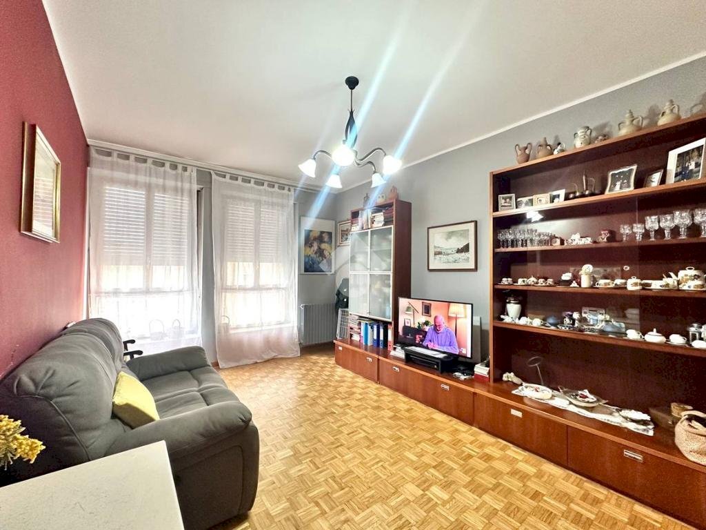 Apartment Corso Don Orione, Tortona - photo 1