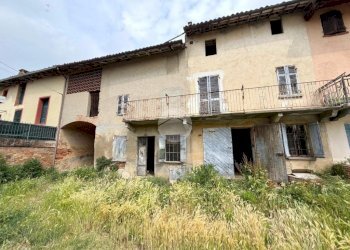 Semi-detached house Via Medico Balliano, Grana Monferrato - photo 1