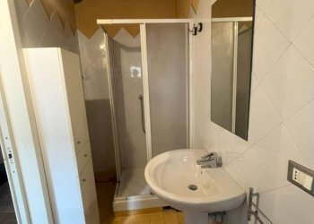 One-room apartment Via Amedeo Rossi, 17, Cuneo (neighborhood Centro Storico) - photo 9