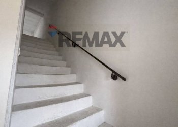 Scale - Apartment Via Santo spirito
 
13, Oria - photo 12