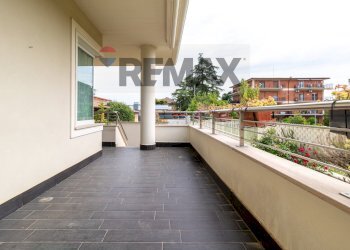 Balcone - Appartamento Via Bronte
 
25, Roma - foto 15