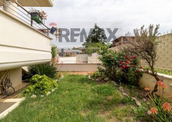Giardino - Appartamento Via Bronte
 
25, Roma - foto 18