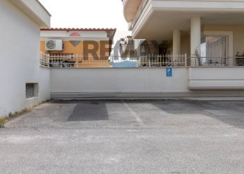 Terrazza - Appartamento Via Bronte
 
25, Roma - foto 33