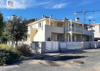 Foto 4 - Four-room apartment viale Galliano
 
10, Cecina - photo 4