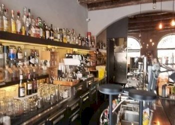 Interno non residenziale - Shop corso Giuseppe Garibaldi, 18, Borgomanero - photo 8