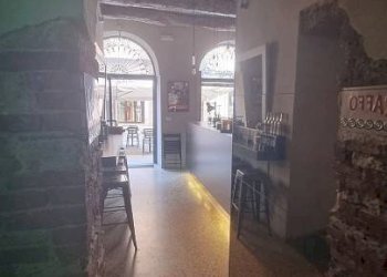Interno palazzo - Shop corso Giuseppe Garibaldi, 18, Borgomanero - photo 17