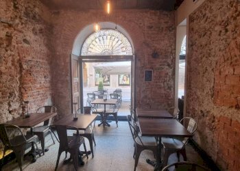 Interno non residenziale - Shop corso Giuseppe Garibaldi, 18, Borgomanero - photo 24
