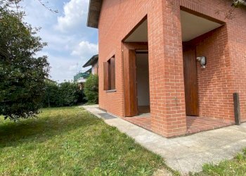 Giardino - Villa via Gabriele D'Annunzio, Arsago Seprio - foto 24