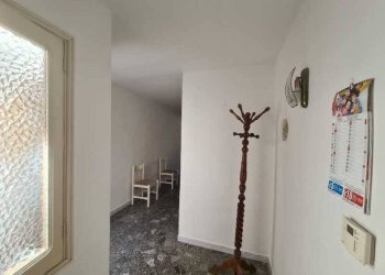 Corridoio - Four-room apartment via Gaetano Vinci, Parabita - photo 20