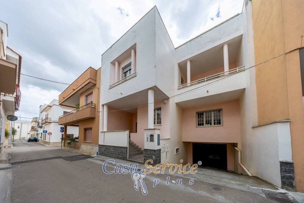 Facciata - Independent house via Napoli, Tuglie - photo 2