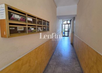 Interno palazzo - Three-room apartment via San Bernardino, 18, Torino (neighborhood San Paolo) - photo 3