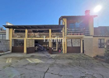 Cortile interno - Villa via Giacomo Matteotti, 27, Ticineto - photo 4