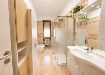 Bagno - Four-room apartment via San Francesco di Sales, 185, Carmagnola - photo 19