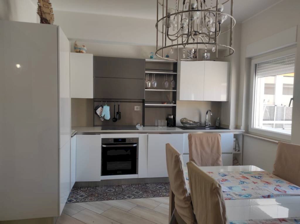 Cucina - Three-room apartment via Pietro Aldobrandini, 12, Anzio - photo 3