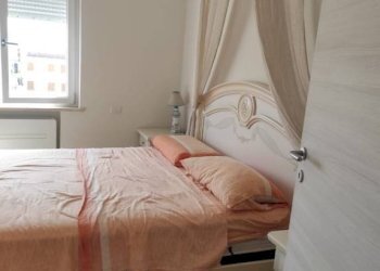 Camera da letto - Three-room apartment via Pietro Aldobrandini, 12, Anzio - photo 7