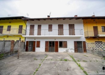 Facciata - Independent house via Santa Margherita, Chivasso - photo 1
